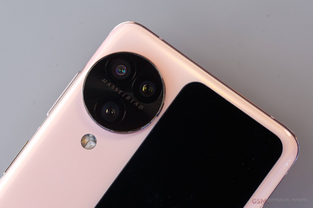 Oppo Find N3 Flip hands-on photo 8
