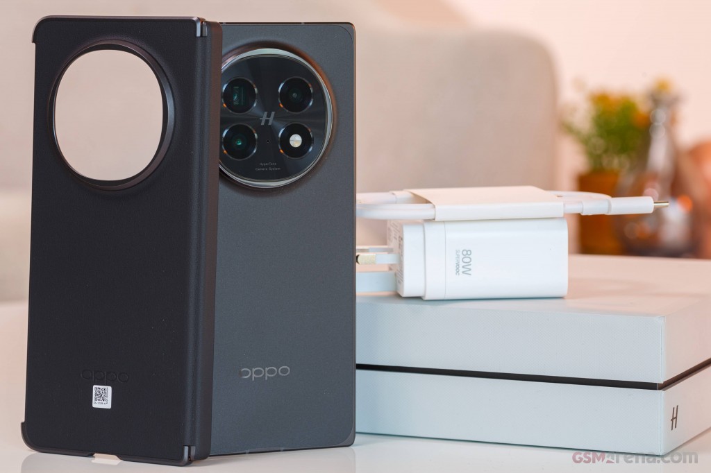 Oppo Find N5 hands-on photo 1