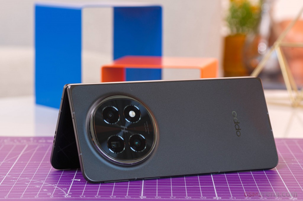 Oppo Find N5 hands-on photo 4