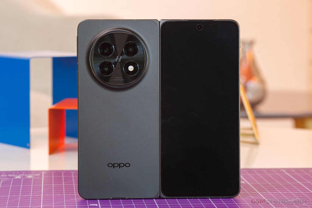 Oppo Find N5 hands-on photo 9