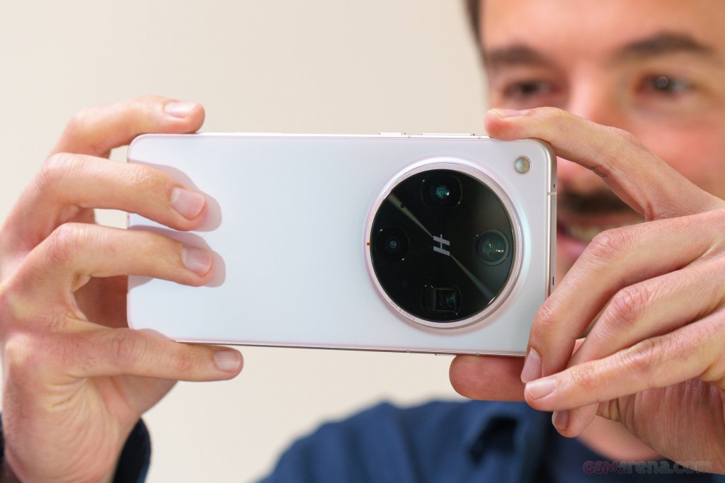 Oppo Find X8 Ultra hands-on photo 18