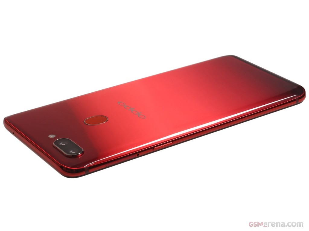 Oppo R15 Pro hands-on photo 9