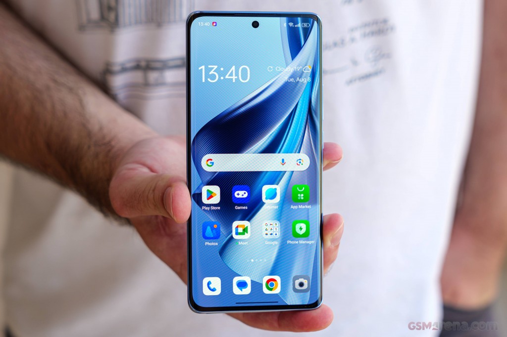 Oppo Reno10 hands-on photo 19