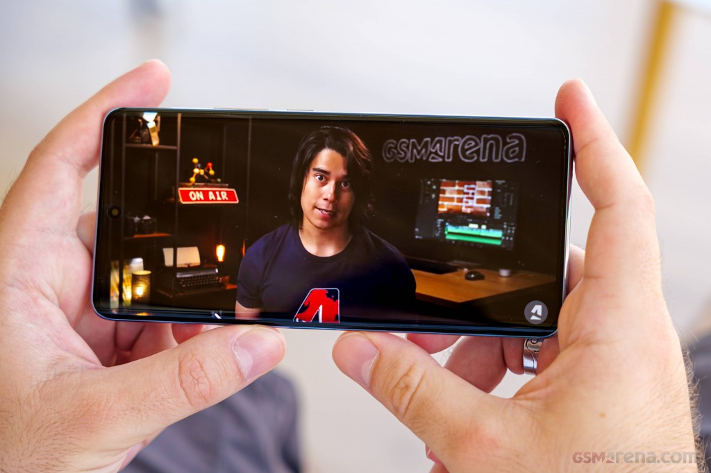 Oppo Reno10 hands-on photo 30