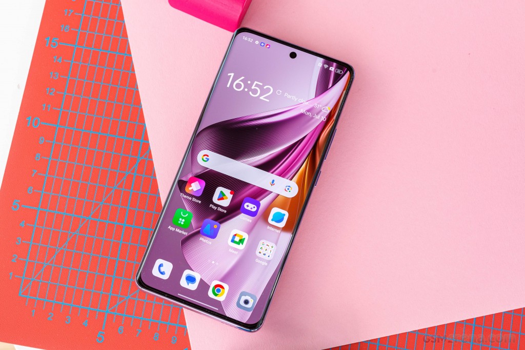 Oppo Reno10 Pro hands-on photo 4