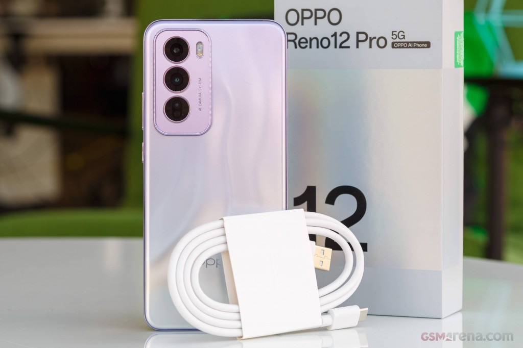 Oppo Reno12 Pro hands-on photo 1