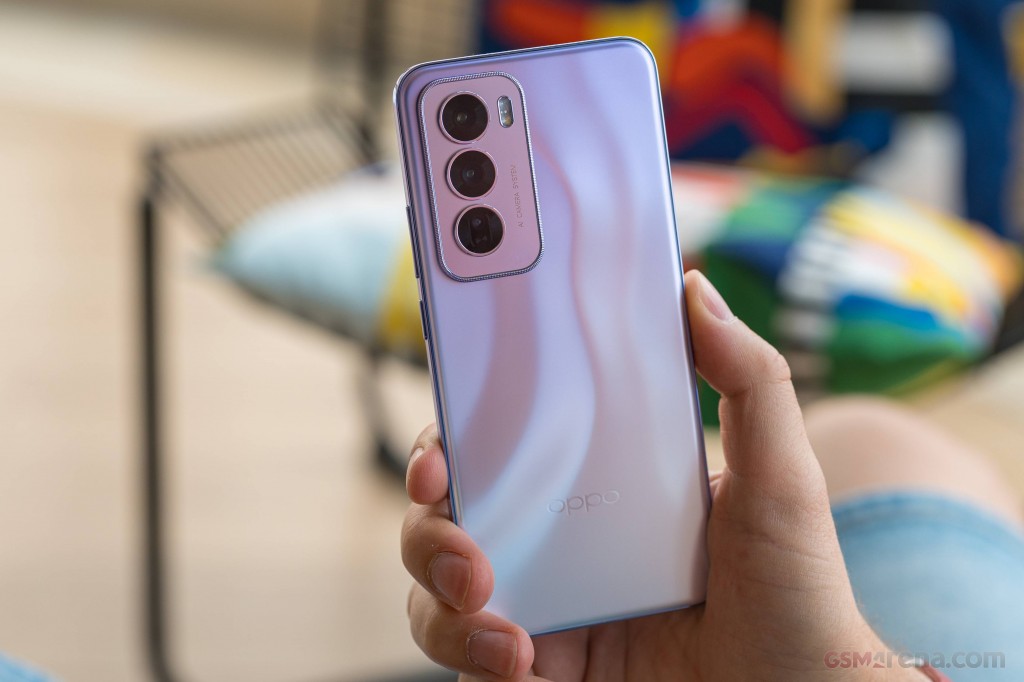 Oppo Reno12 Pro hands-on photo 12