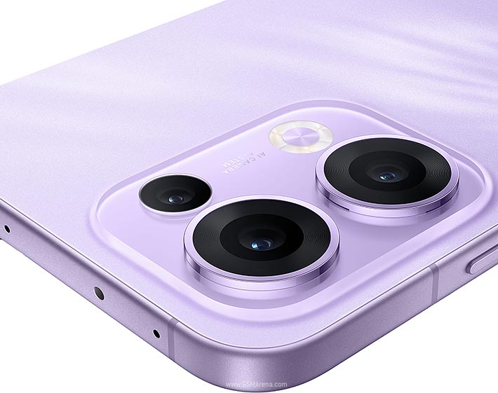 Oppo Reno13 view 4