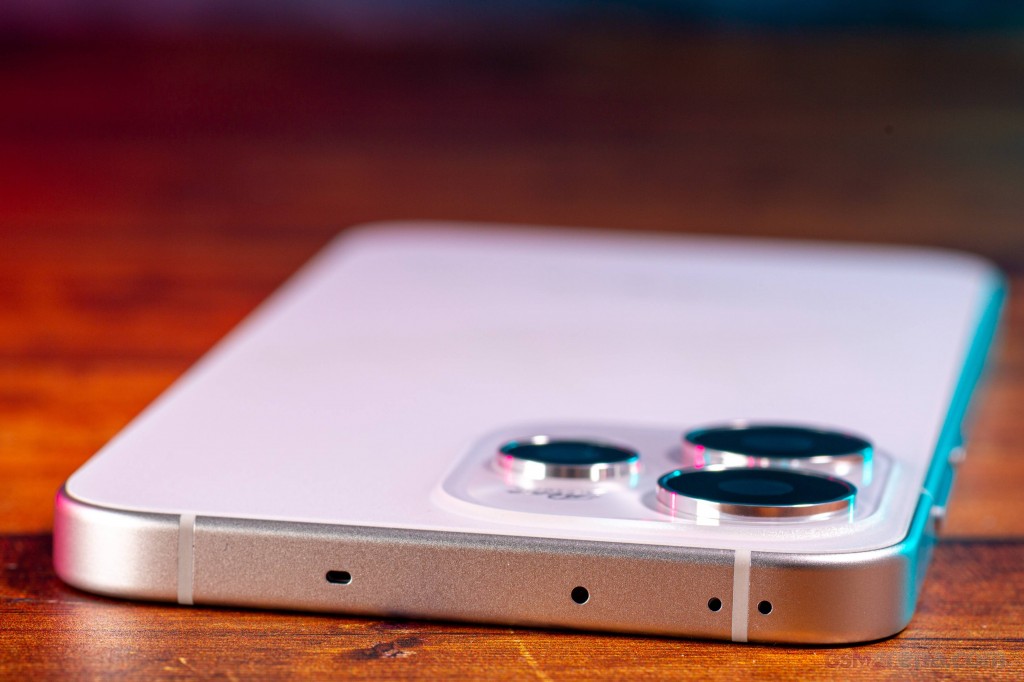 Oppo Reno15 hands-on photo 11