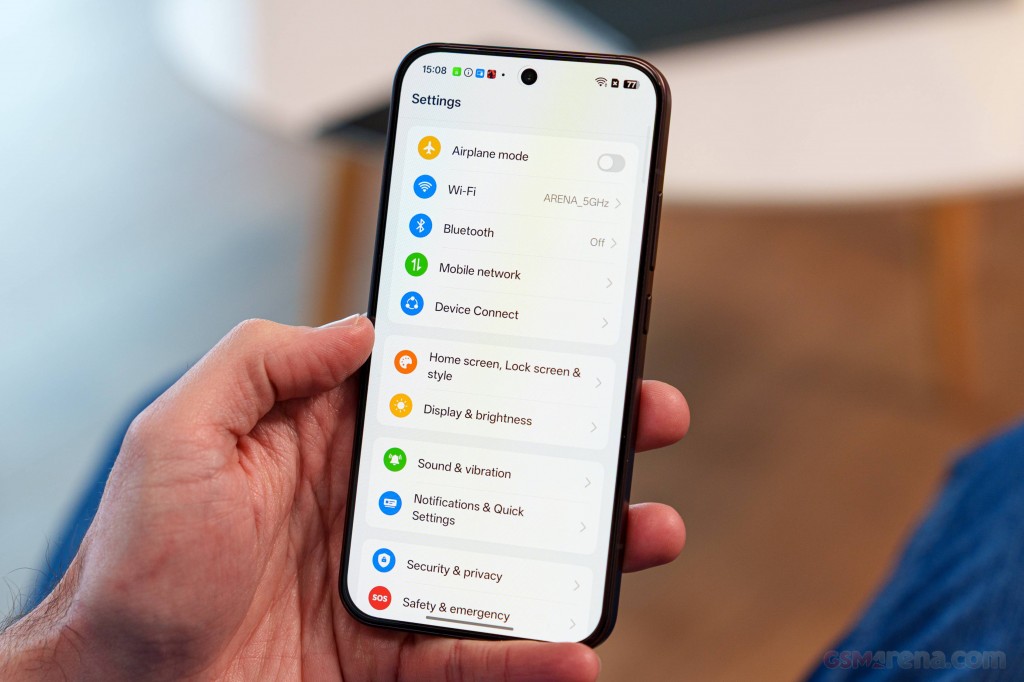 Oppo Reno15 Pro Mini hands-on photo 25