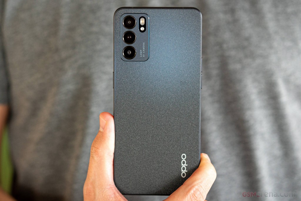 Oppo Reno6 5G hands-on photo 9