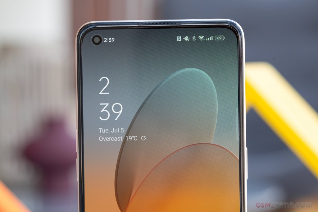 Oppo Reno7 hands-on photo 9