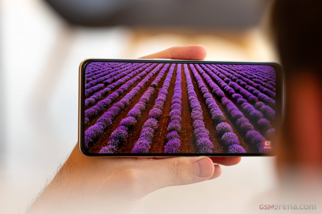 Oppo Reno7 hands-on photo 23