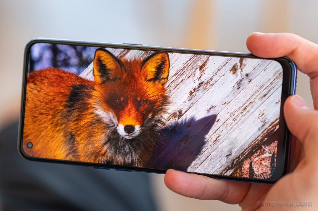 Oppo Reno7 5G hands-on photo 23