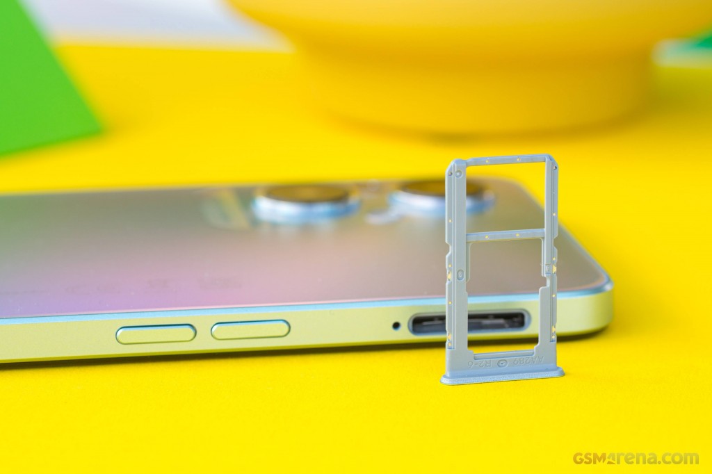 Oppo Reno7 Lite hands-on photo 10