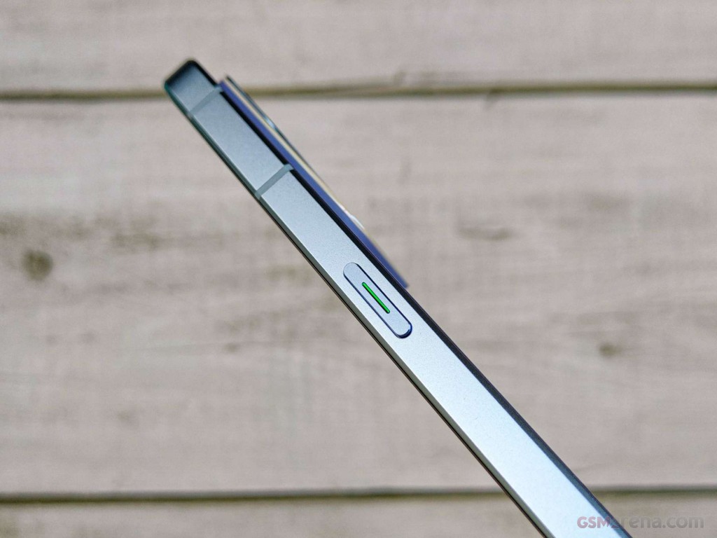Oppo Reno7 Pro 5G hands-on photo 10