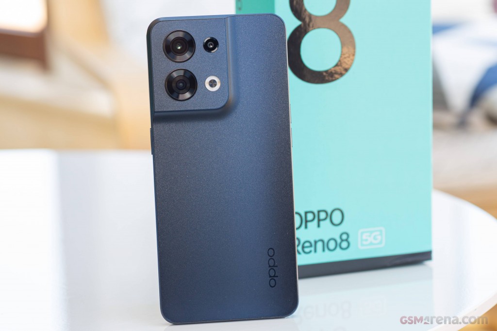 Oppo Reno8 hands-on photo 2