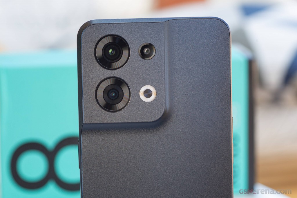 Oppo Reno8 hands-on photo 5