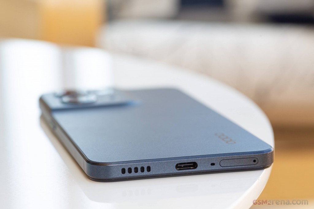 Oppo Reno8 hands-on photo 8