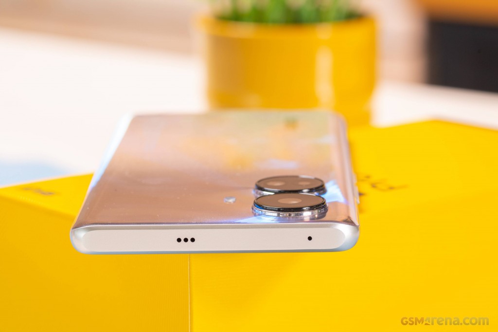 Realme 10 Pro+ hands-on photo 8
