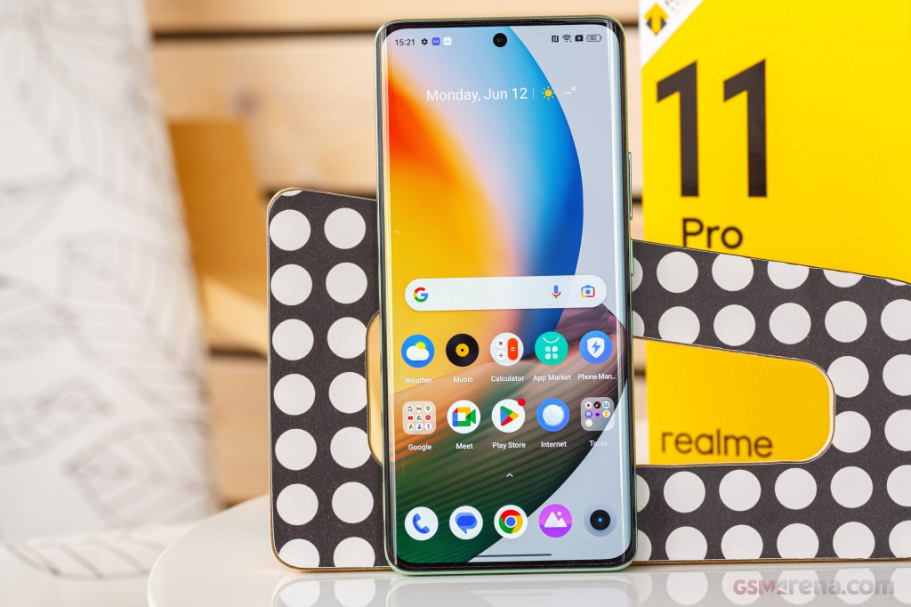 Realme 11 Pro hands-on photo 7