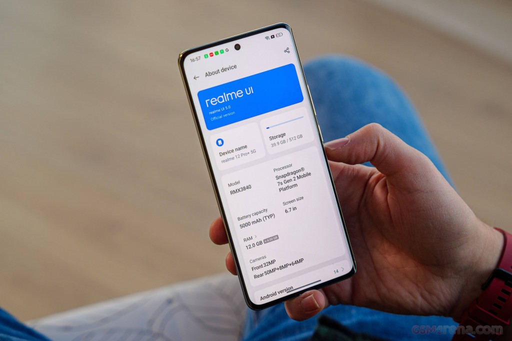 Realme 12 Pro+ hands-on photo 25
