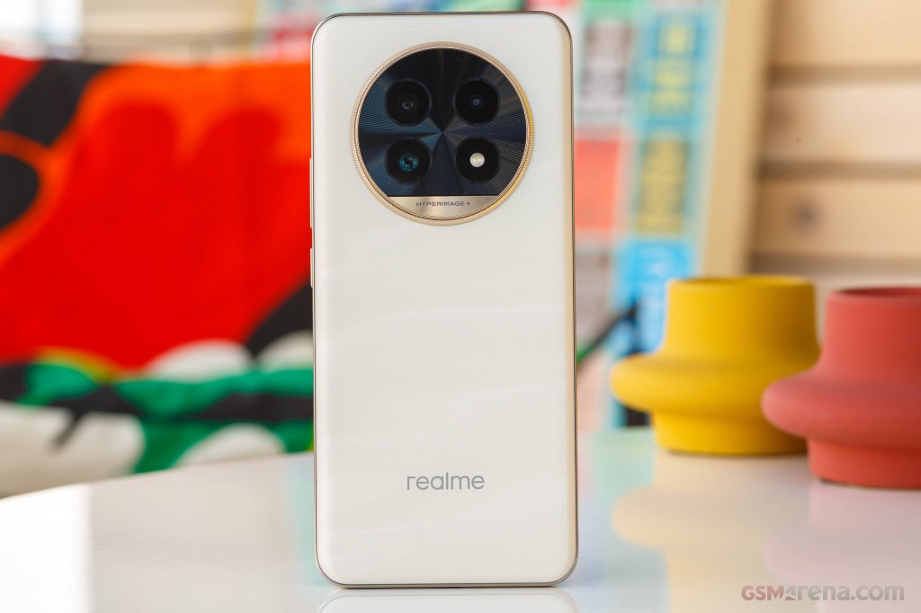 Realme 13 Pro+ hands-on photo 3