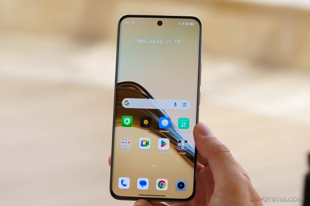 Realme 13 Pro+ hands-on photo 13