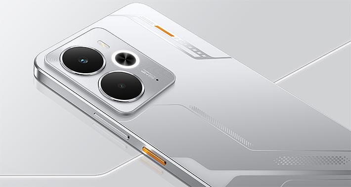 Realme 14 view 3