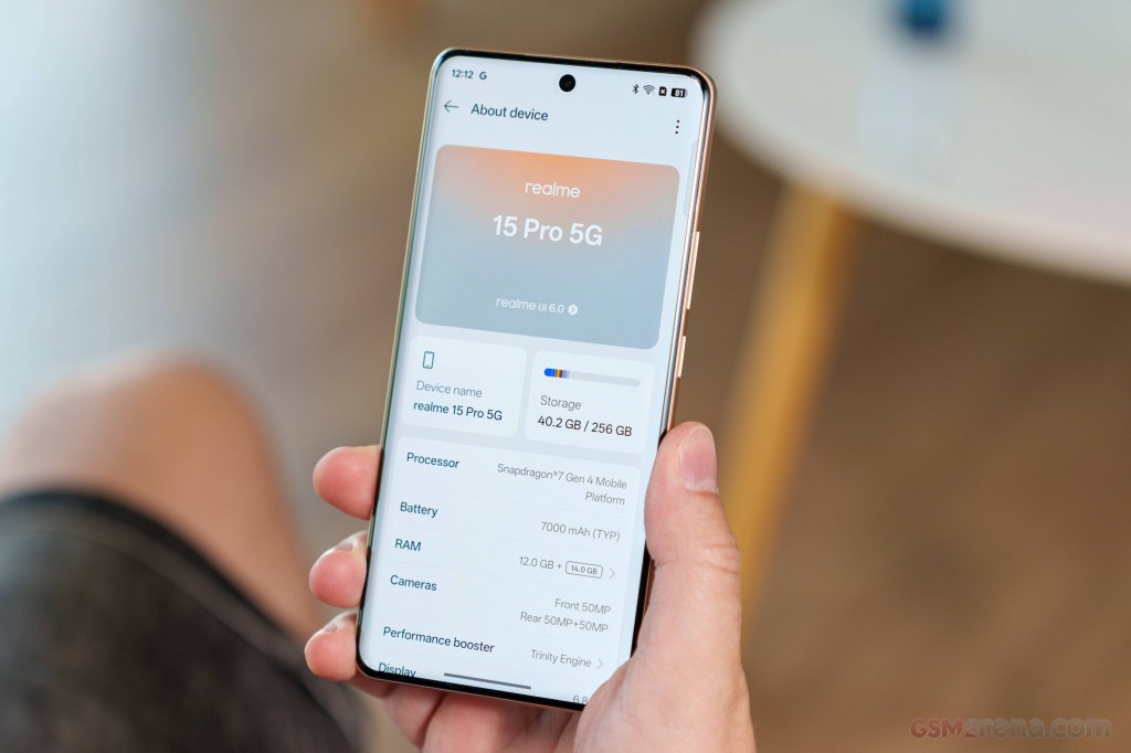 Realme 15 Pro hands-on photo 23