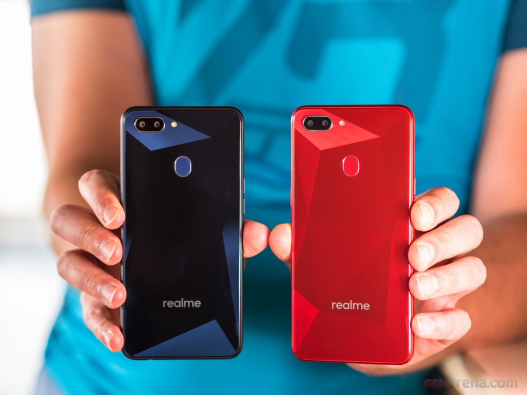 Realme 2 hands-on photo 4