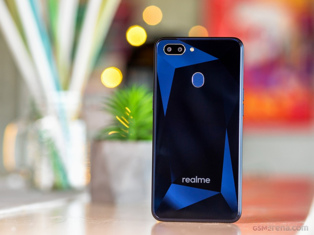 Realme 2 hands-on photo 5