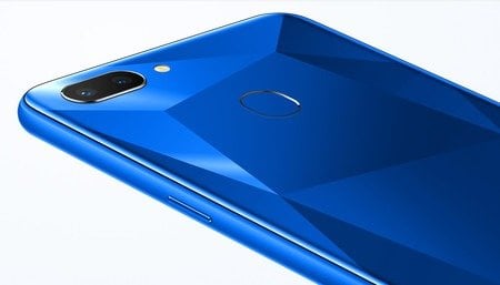 Realme 2 view 7