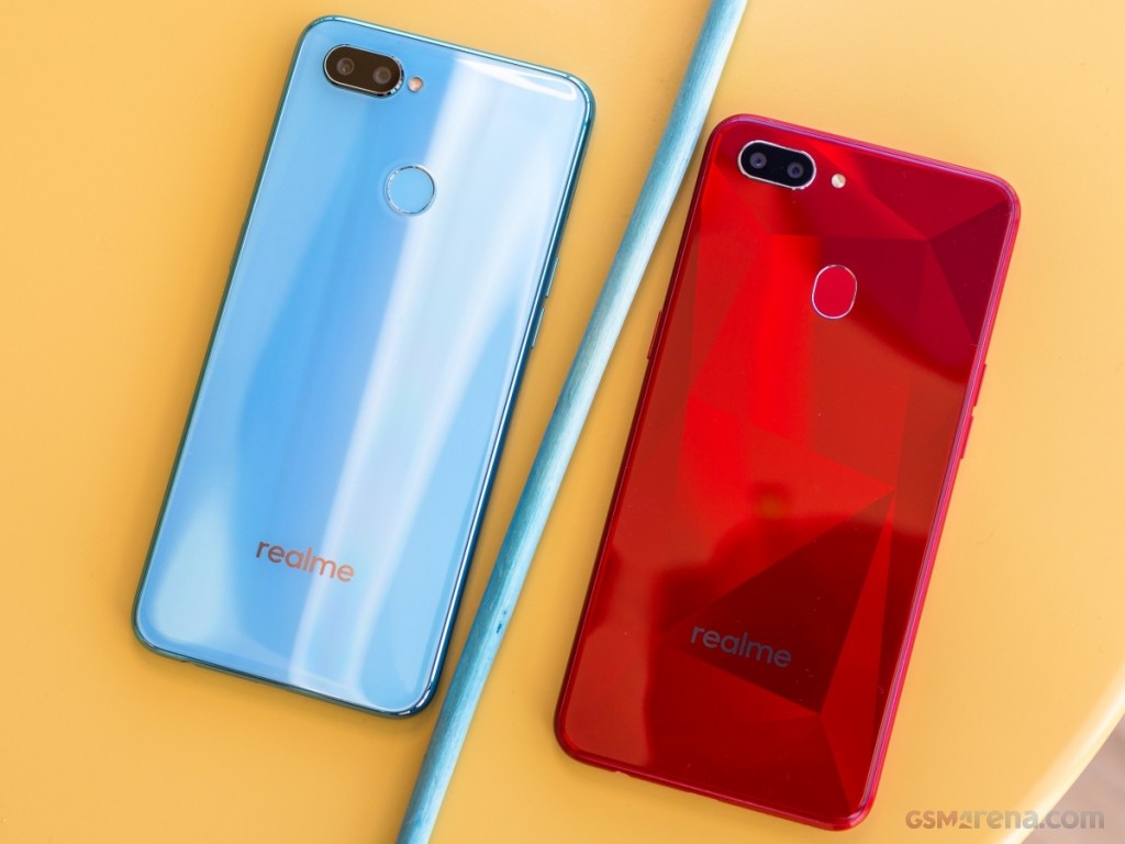 Realme 2 Pro hands-on photo 4