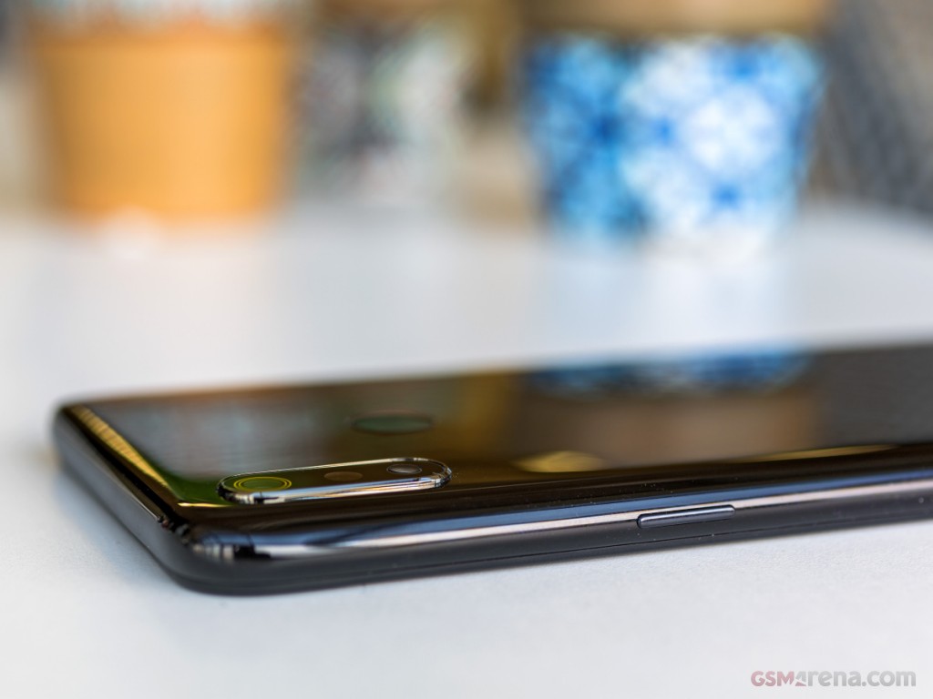 Realme 3 hands-on photo 9