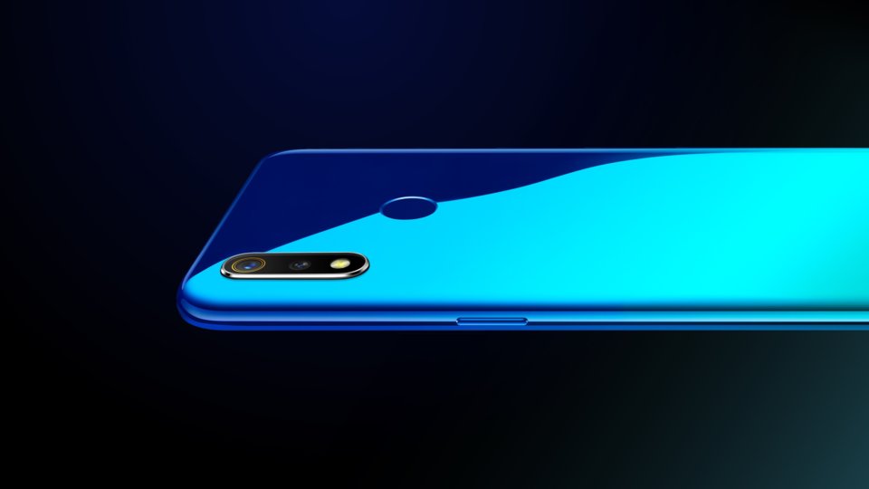 Realme 3 view 6