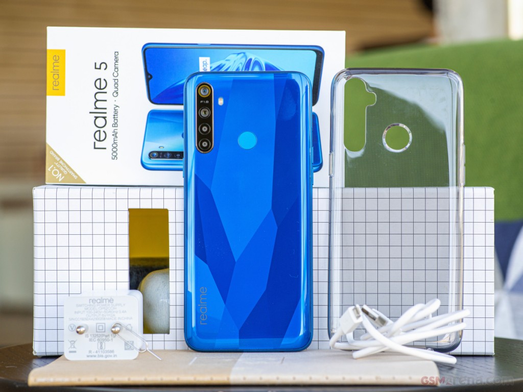 Realme 5 hands-on photo 1