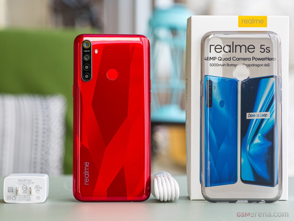 Realme 5s hands-on photo 1