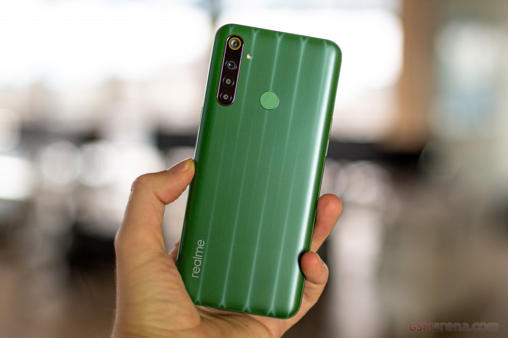 Realme 6i hands-on photo 2