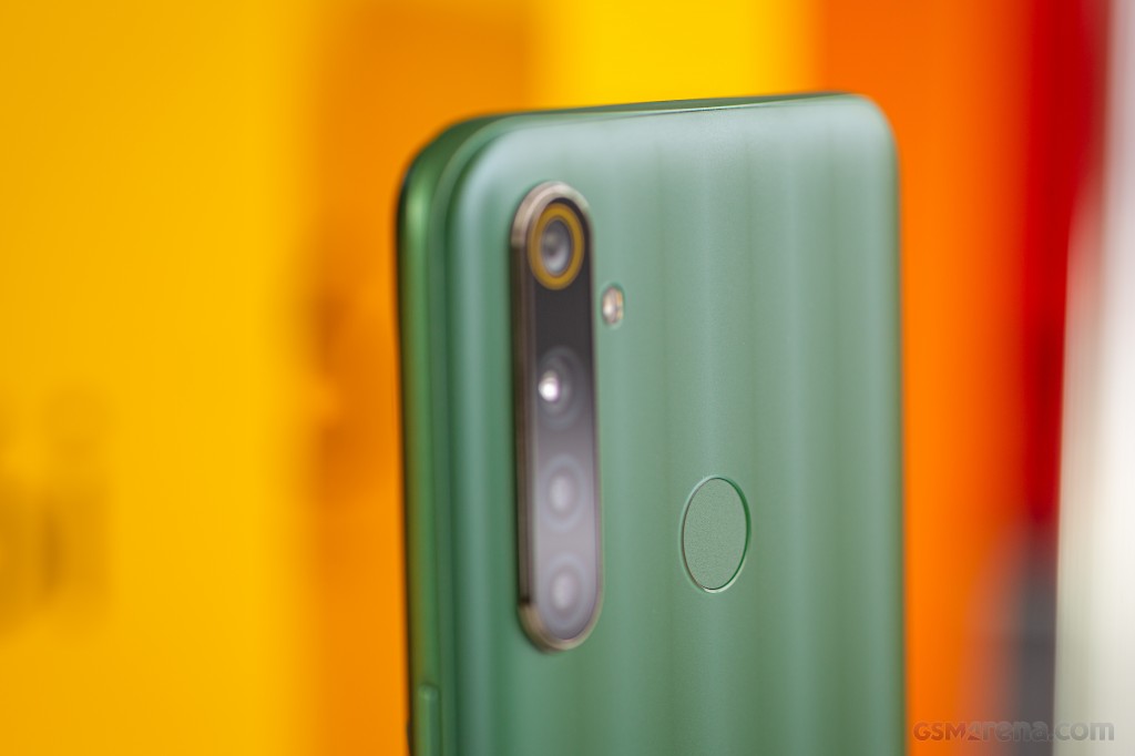 Realme 6i hands-on photo 12