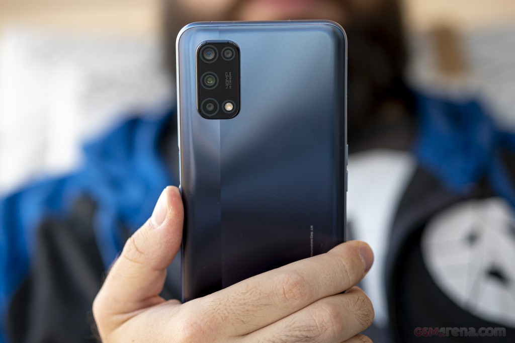 Realme 7 5G hands-on photo 25