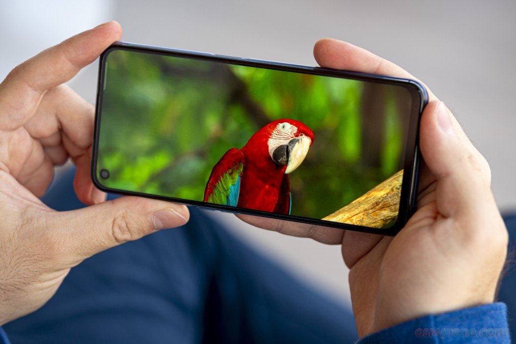 Realme 7 5G hands-on photo 26