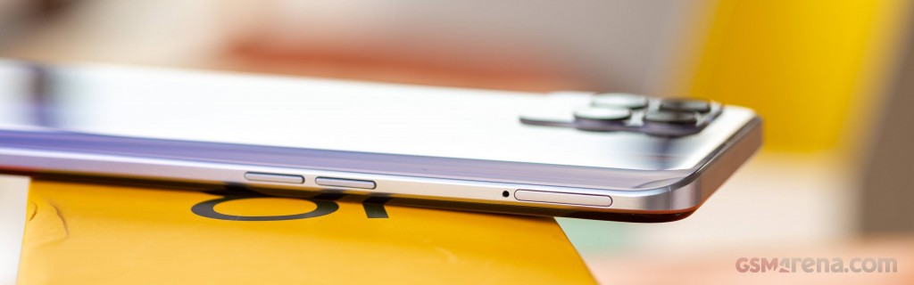 Realme 8i hands-on photo 4