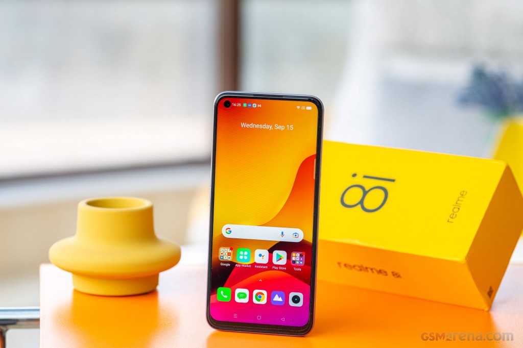 Realme 8i hands-on photo 12