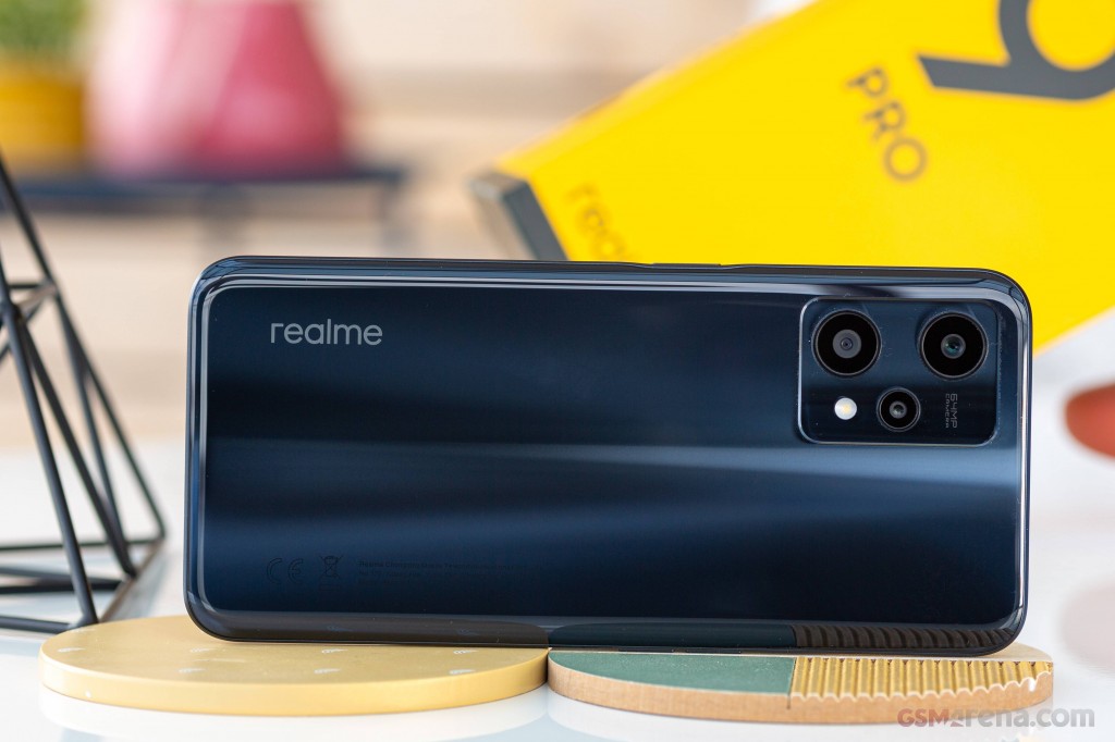 Realme 9 Pro hands-on photo 4