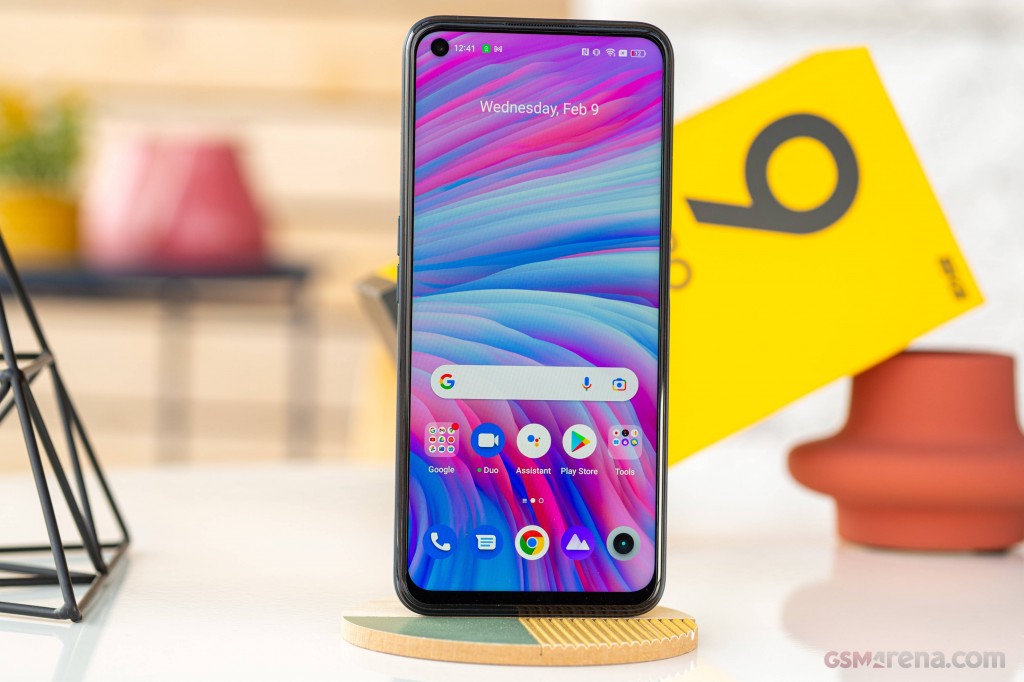 Realme 9 Pro hands-on photo 6