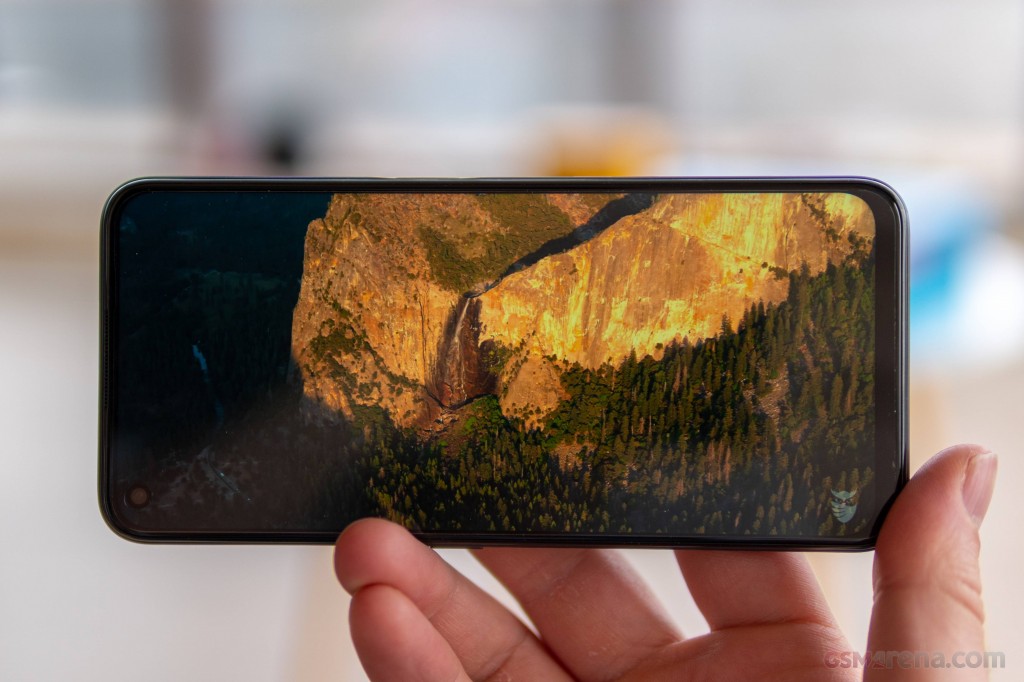 Realme 9 Pro hands-on photo 16