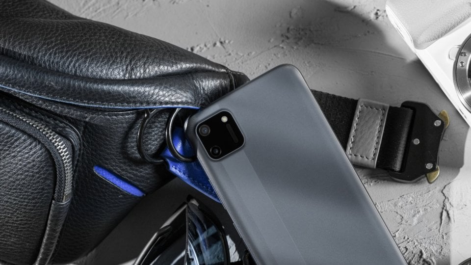 Realme C11 view 20