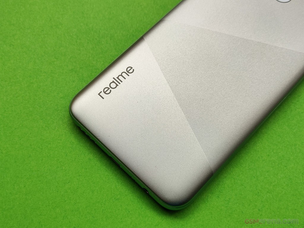 Realme C15 hands-on photo 4
