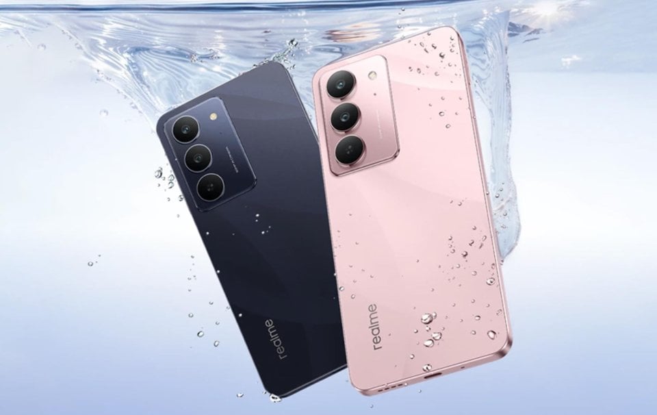 Realme C75x view 11